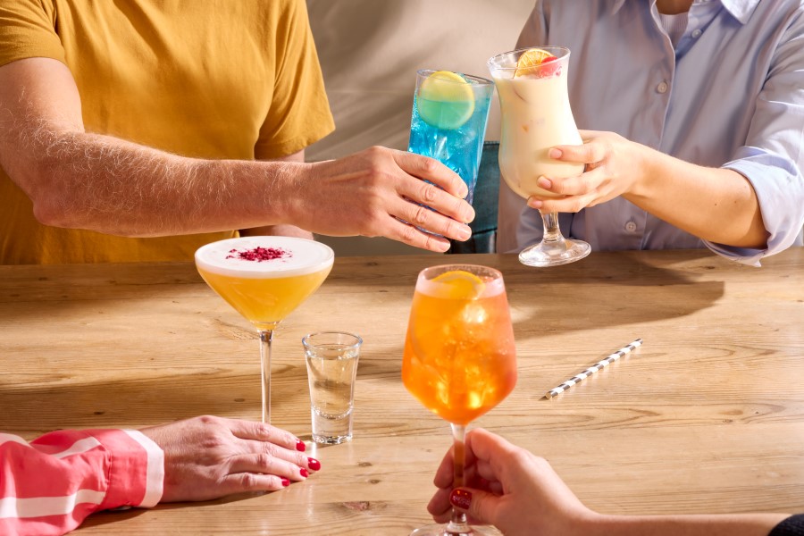 table_table_aw23_drinks.jpg